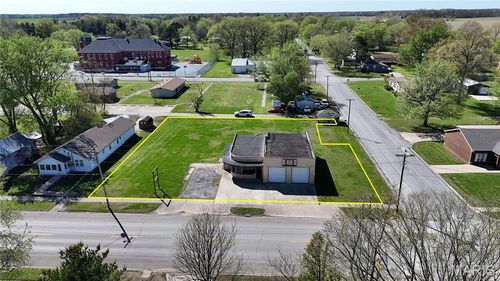 39 Walnut Street, Tamaroa, IL, 62888 | Card Image