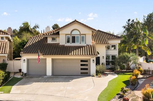 2205 Via Iris, San Clemente, CA, 92673-3736 | Card Image