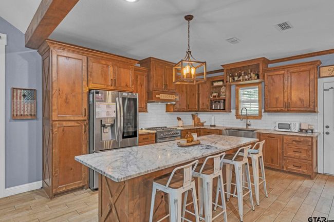 10708 C R 494, House other with 4 bedrooms, 2 bathrooms and null parking in Tyler TX | Image 7