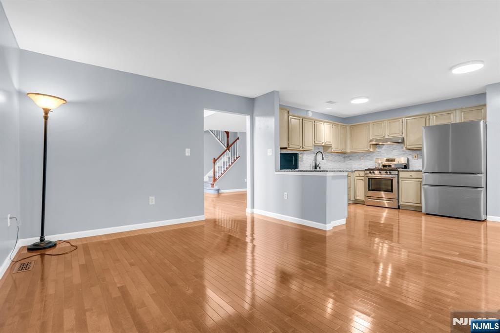 Residential in Wayne