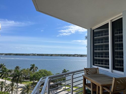 802-1551 N Flagler Dr, West Palm Beach, FL, 33401-3438 | Card Image