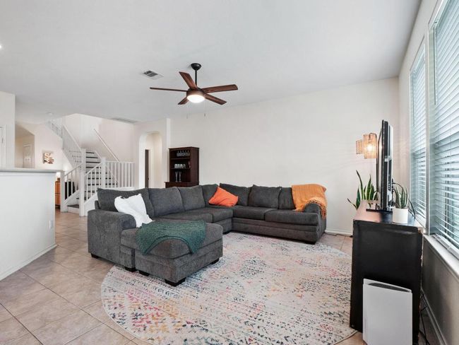 705 Autumn Sage Way, House other with 5 bedrooms, 3 bathrooms and 4 parking in Pflugerville TX | Image 12