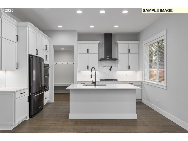 15209 Se Towers Ter, House other with 3 bedrooms, 3 bathrooms and 2 parking in Milwaukie OR | Image 8