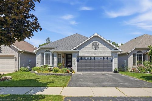 40 Maich Cres, Brantford, ON, N3T6P1 | Card Image