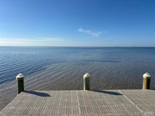 1711 Windpointe Cv, Gulf Breeze, FL, 32563-7029 | Card Image