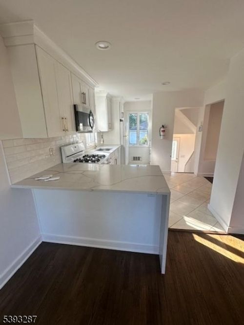 1-56 Buena Vista Rd, Cedar Grove, NJ, 07009-2114 | Card Image