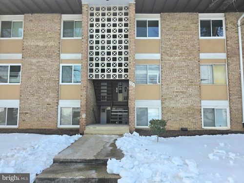 6765-564 Wilson Bridge Dr, OXON HILL, MD, 20745-1878 | Card Image