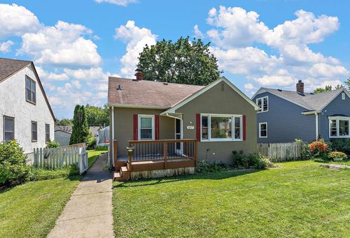 847 4th Ave S, South Saint Paul, MN, 55075-3011 | Card Image