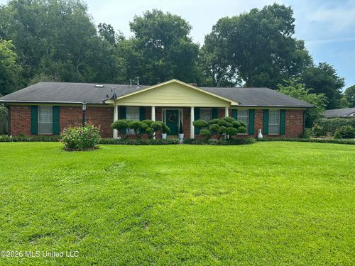 3 Summerfield Pl, Natchez, MS, 39120-5041 | Card Image