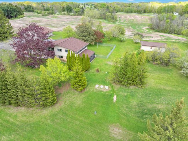 8615 Pigeon Lake Road, House other with 3 bedrooms, 2 bathrooms and null parking in Liberty WI | Image 45