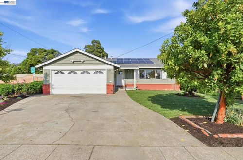 1902 Evergreen Ave, San Leandro, CA, 94577 | Card Image