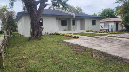 1444-1440-1444 Ne 147th St, North Miami, FL, 33161-2629 | Card Image