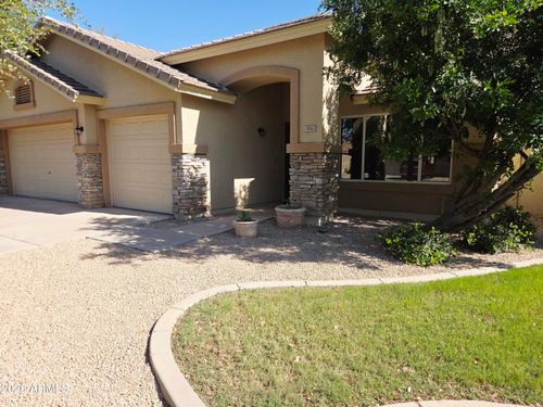 3861 E Aspen Way, Gilbert, AZ, 85234-3262 | Card Image