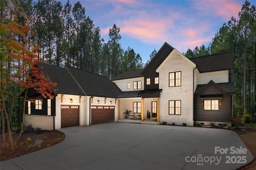 5135 Pelican Point Dr, Denver, NC, 28037-0849 | Card Image