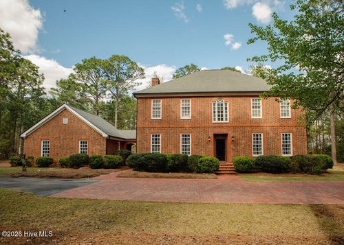 207 Stratford Rd, Goldsboro, NC, 27534-8953 | Card Image