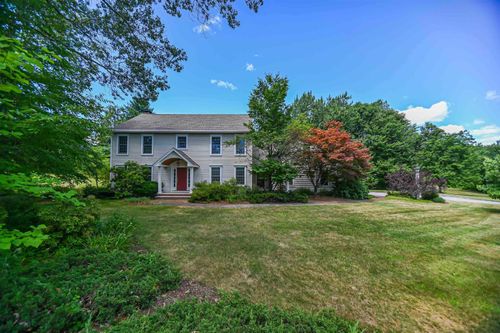 5 Asa Dr, Bow, NH, 03304-4009 | Card Image