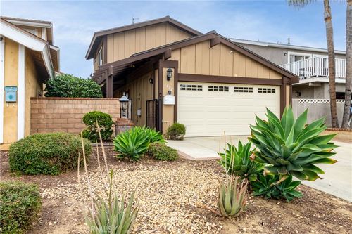 1492 Downing Ct, Corona, CA, 92882-4776 | Card Image