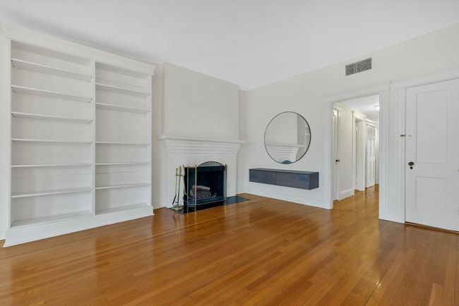 APT-3 - 24 Dean Rd, Condo with 2 bedrooms, 2 bathrooms and 2 parking in Brookline MA | Image 5