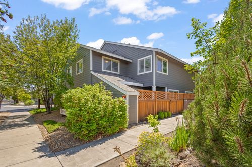 apt-1-111 Nw Hawthorne Ave, Bend, OR, 97703-2961 | Card Image