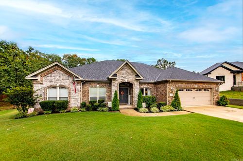 15 Hickory Bend Cir, Cabot, AR, 72023-9268 | Card Image