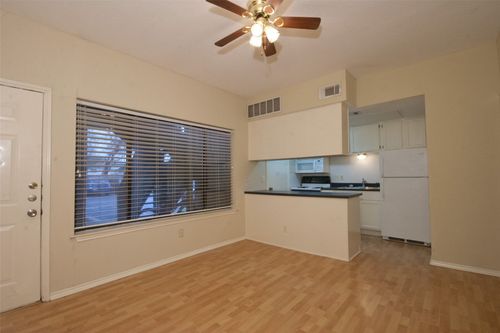 apt-5-601 Nelray Blvd, Austin, TX, 78751-1027 | Card Image
