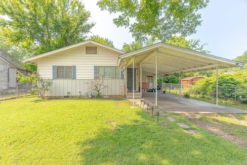 612 E E St, Russellville, AR, 72801-4111 | Card Image