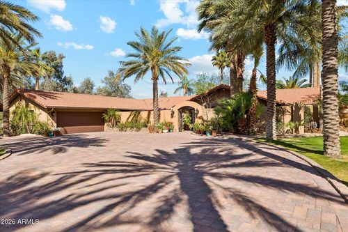 9817 N 36th St, Phoenix, AZ, 85028-3940 | Card Image