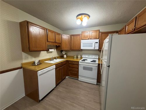 311-3144 S Wheeling Way, Aurora, CO, 80014-5623 | Card Image