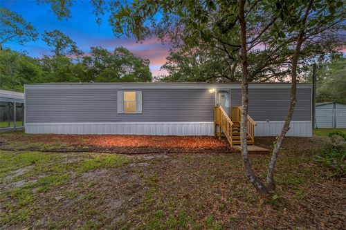 221 Se 167th Ct, Silver Springs, FL, 34488-5461 | Card Image