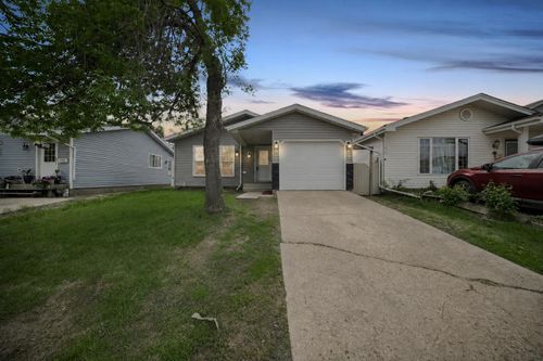 181 Windsor Dr, Fort Mcmurray, AB, T9H4R1 | Card Image