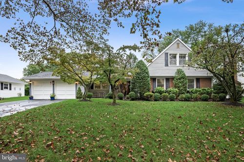 130 Club House Dr, WILLINGBORO, NJ, 08046-3502 | Card Image