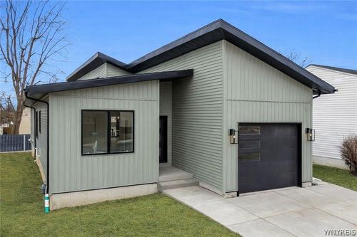 96 Penwood Dr, Cheektowaga, NY, 14227-3222 | Card Image