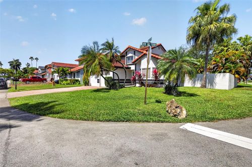 18198 Nw 61st Ct, Hialeah, FL, 33015-5605 | Card Image
