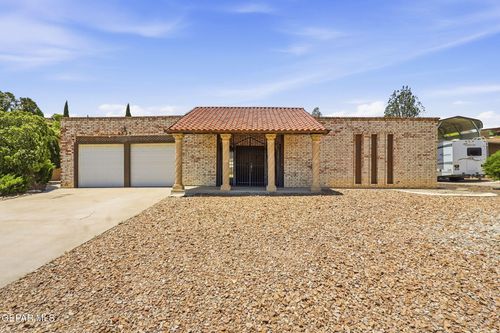 3329 Old Spanish Trl, El Paso, TX, 79904-3141 | Card Image