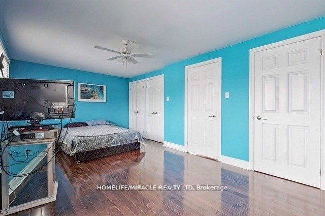 7 Greenhills Sq, House other with 3 bedrooms, 2 bathrooms and 4 parking in Brampton ON | Image 15