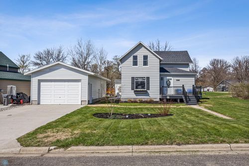 803 Hobart St, Hawley, MN, 56549-4046 | Card Image