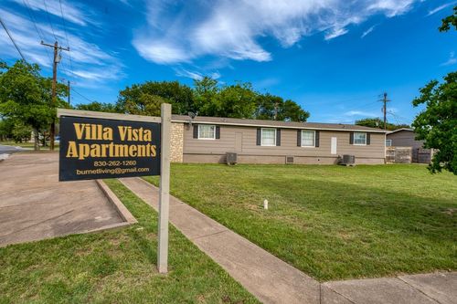 930 Via Viejo, Marble Falls, TX, 78654-5874 | Card Image