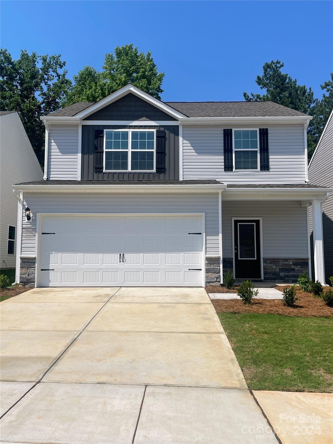 Lowe Ln, Charlotte, NC 28214