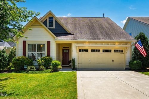 79 Heatherwood Dr, Chapel Hill, NC, 27516-4133 | Card Image