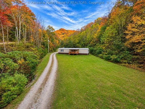 190 Perchie Lane, Danville, WV, 25053 | Card Image