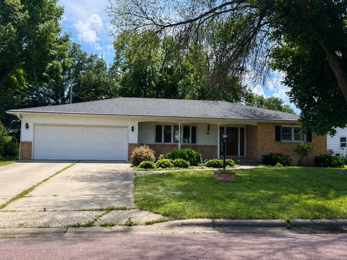 1709 Sunray Avenue, Mankato, MN, 56001 | Card Image