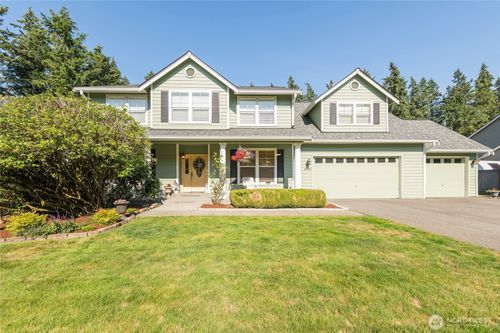 24412 214th Ave Se, Maple Valley, WA, 98038-8561 | Card Image