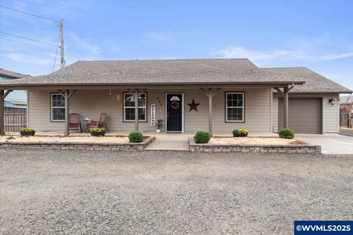223 N 14th St, Philomath, OR, 97370-9132 | Card Image