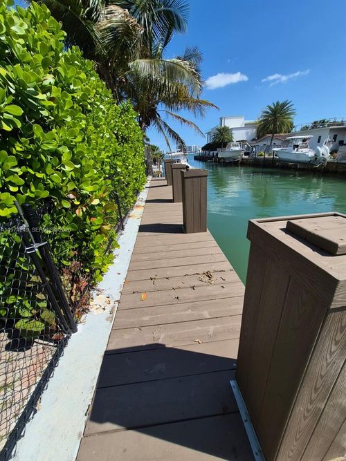 1240-1240 Ne 83rd St, Miami, FL, 33138-4141 | Card Image