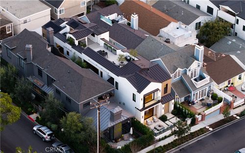 412 Heliotrope Ave, Corona del Mar, CA, 92625 | Card Image