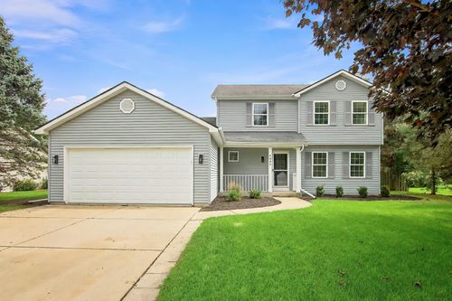 4025 Stormy Dr, Kansasville, WI, 53139-9425 | Card Image