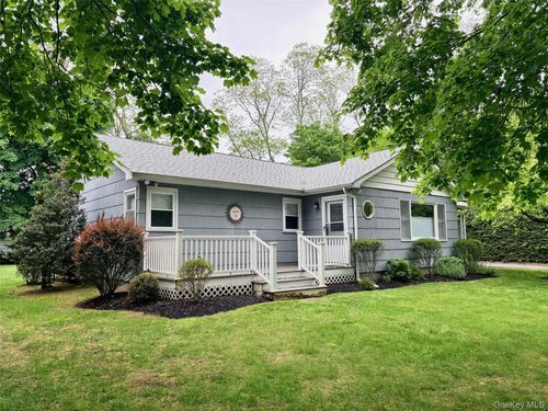 440 Longview Ln, Southold, NY, 11971-4356 | Card Image