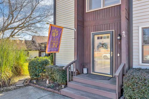 3210 Bethel Rd, Simpsonville, SC, 29681-5617 | Card Image