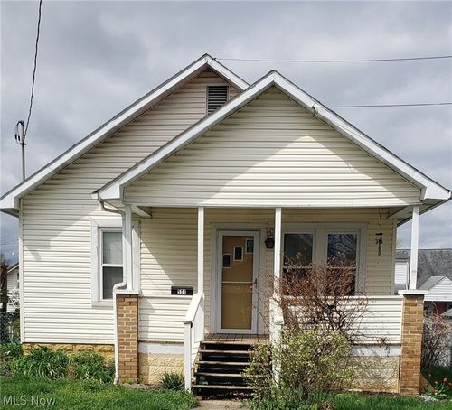 503 Maple St, Parkersburg, WV, 26101-4215 | Card Image