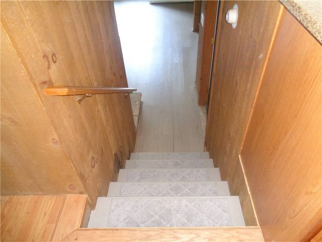 17 Pine Ln, House other with 3 bedrooms, 2 bathrooms and 6 parking in Johnston RI | Image 37